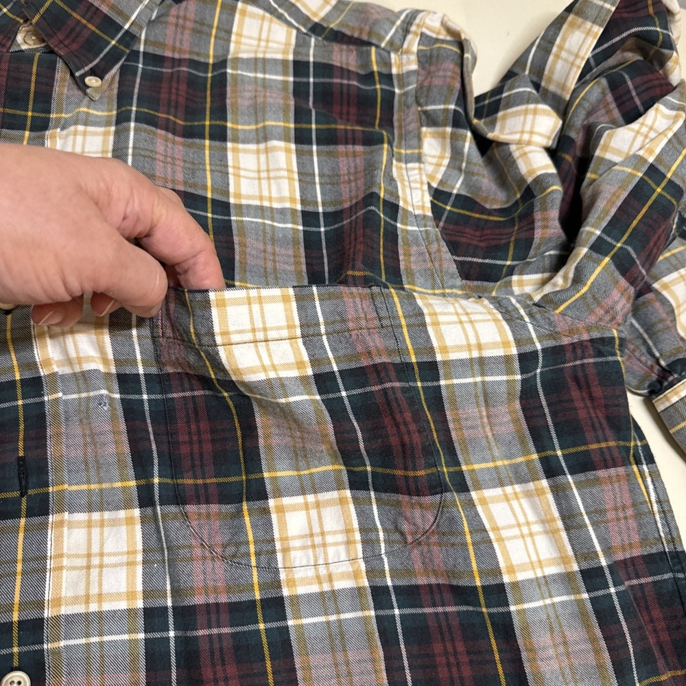 Vintage Viyella Men's Shirt Cotton Wool Made in Hong Kong Plaid Sz L W/ Flaw - Picture 10 of 11